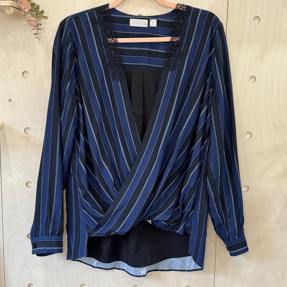 Carlisle Tops - CARLISLE New York Striped Surplice Open Top Jacket Size 6 Lace Trim Detail